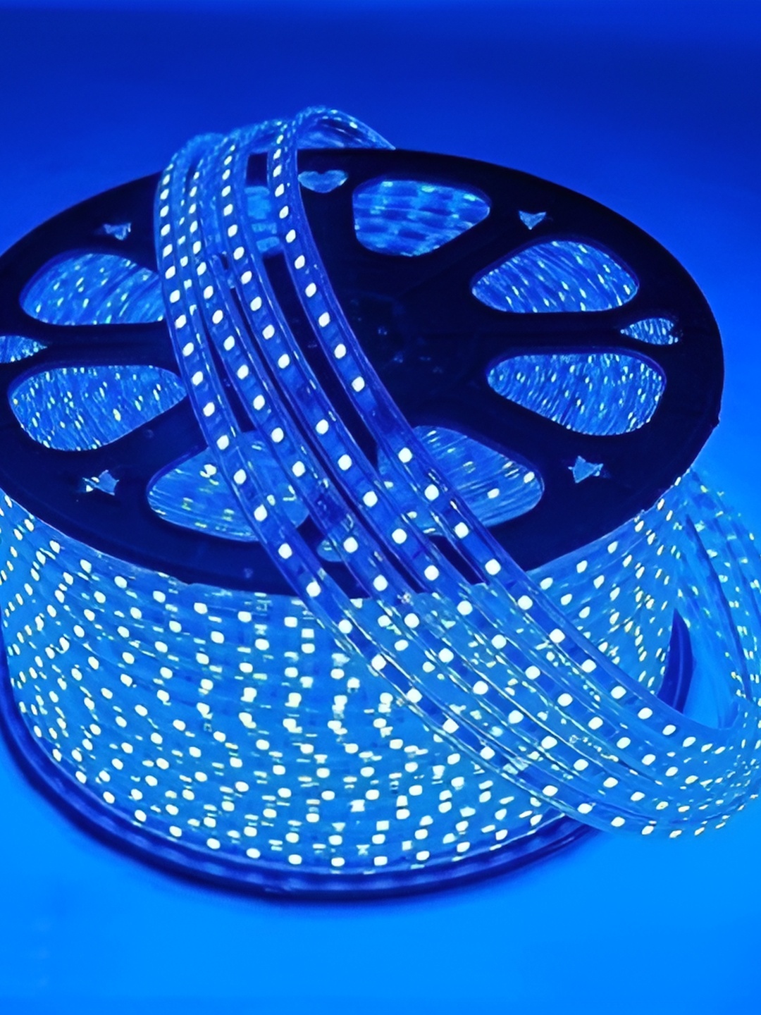 

SPARK WORLD Blue Rice Shape String Lights