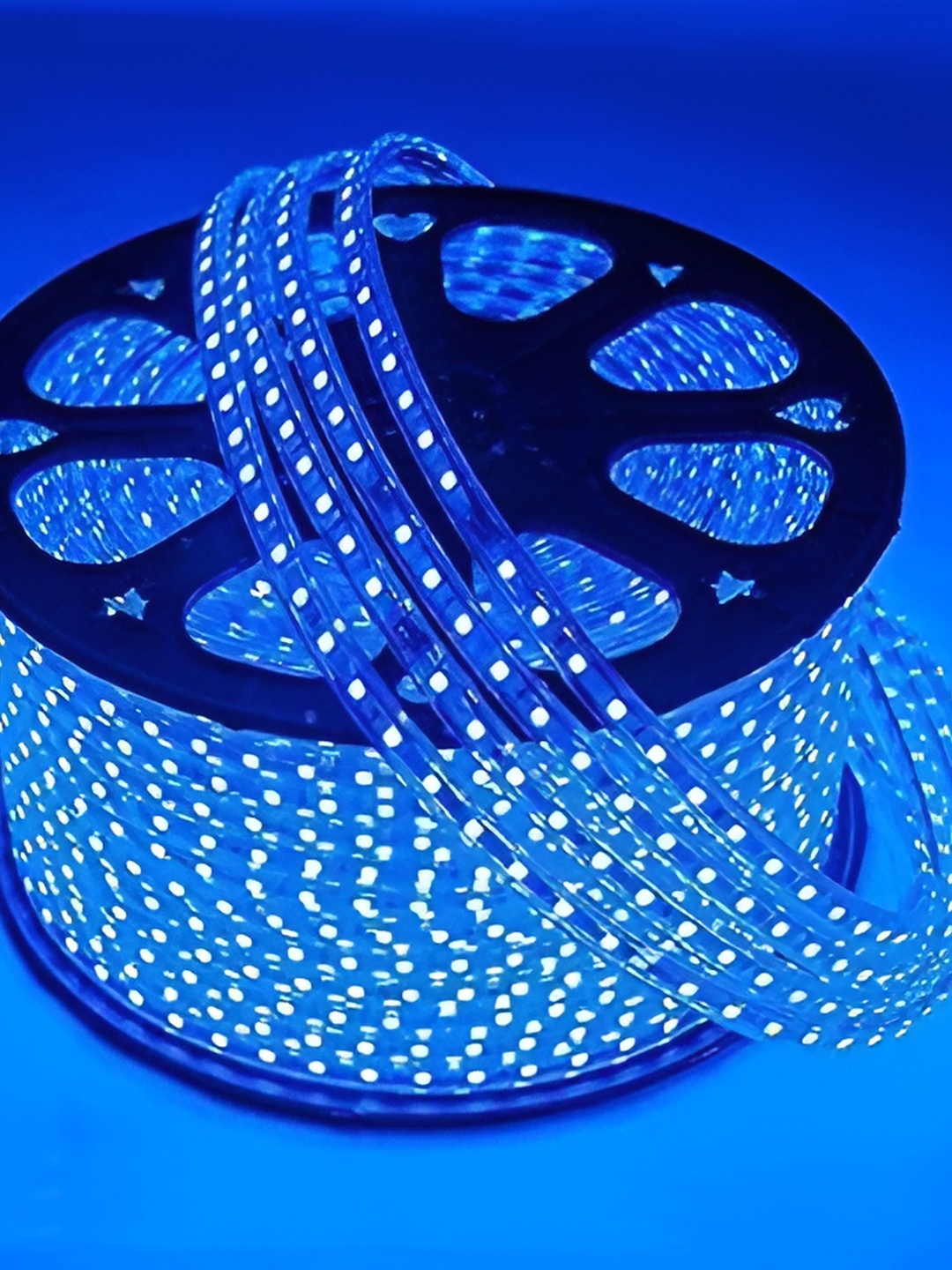 

SPARK WORLD Blue Striped String Lights