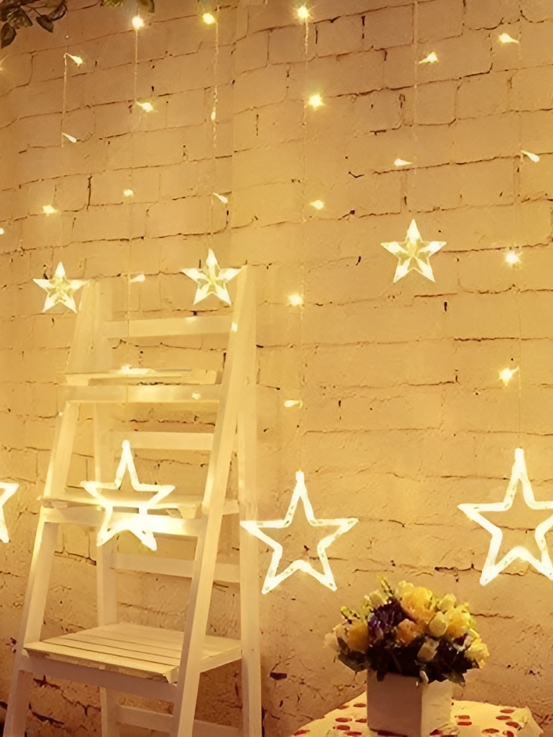 

SPARK WORLD Yellow Star Shaped String Lights