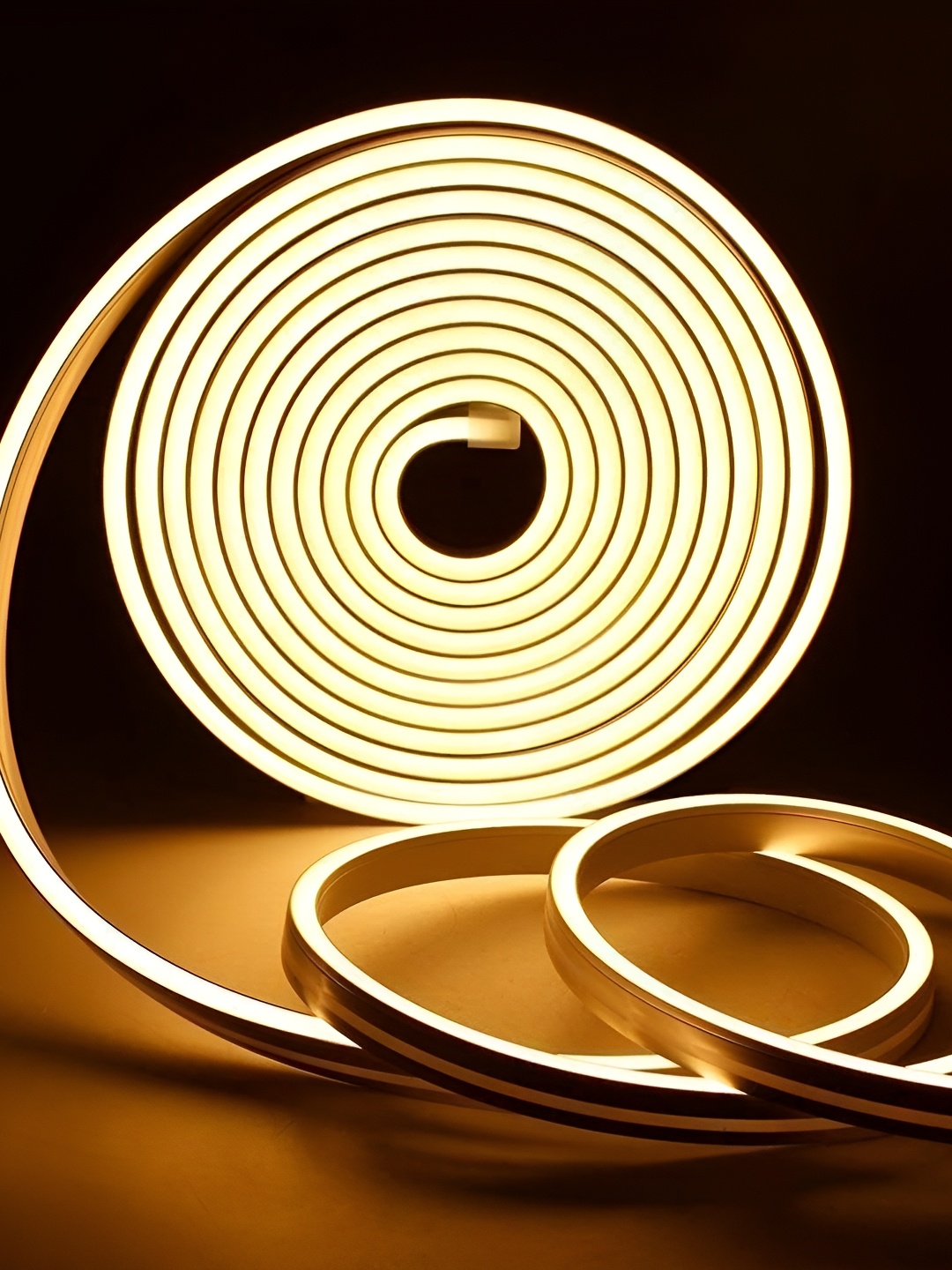 SPARK WORLD Yellow Striped String Lights