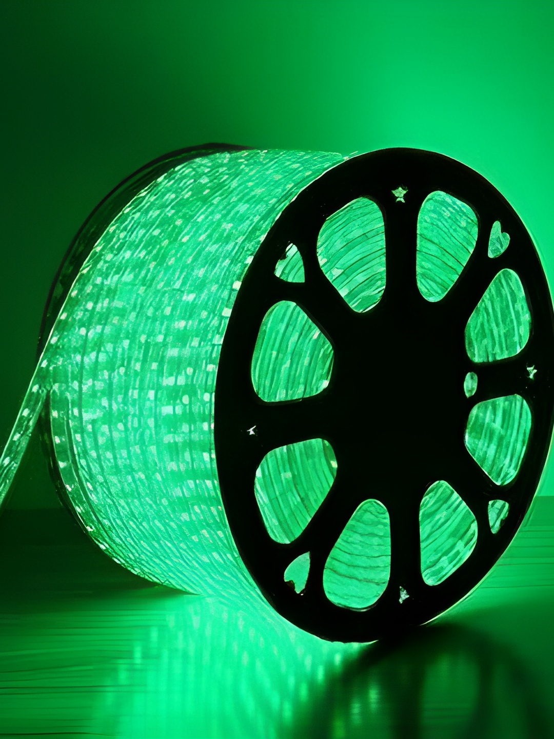 

SPARK WORLD Green Rice Shaped Bulb String Lights