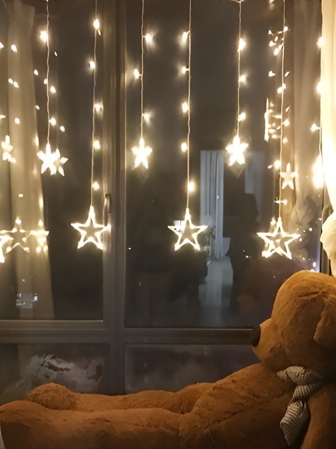 

SPARK WORLD Yellow Star Shape LED Curtain Fairy String Lights