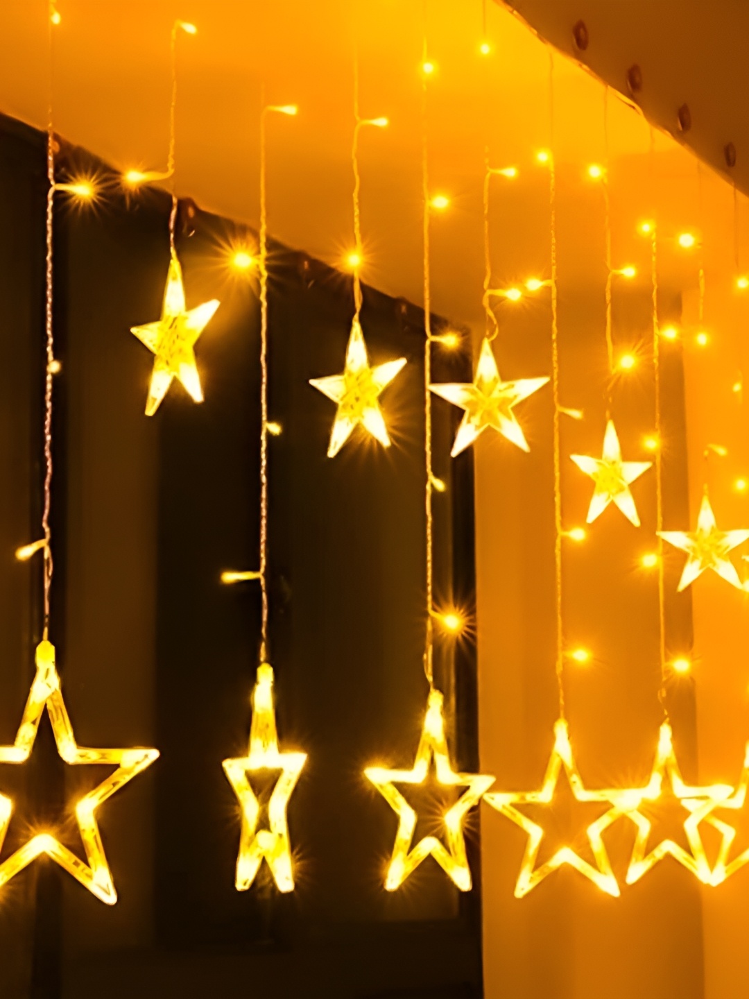 

SPARK WORLD Yellow Star-Shaped String Lights