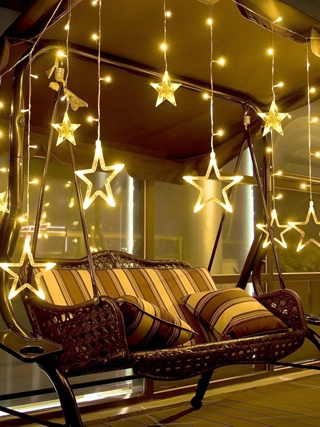 

SPARK WORLD Yellow Star Shaped String Lights