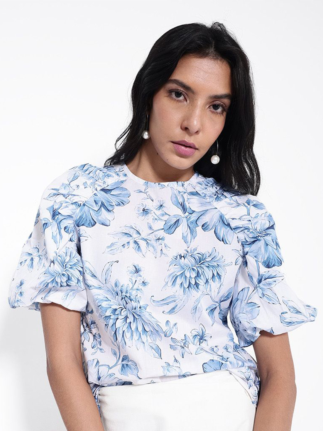 

RAREISM Floral Printed Puff Sleeve Cotton Top, White
