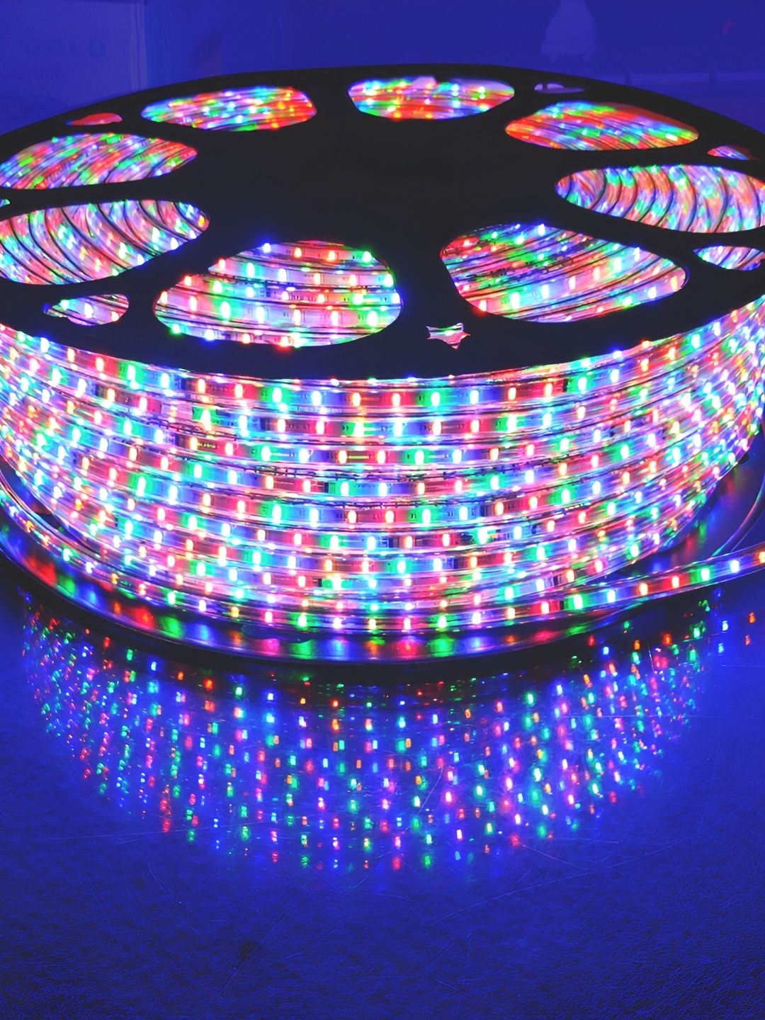 

SPARK WORLD Blue & Red Rope Rice-Shaped String Lights
