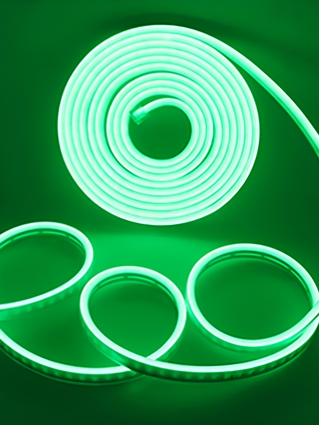 

SPARK WORLD Green Rice Shaped LED Strip Lights