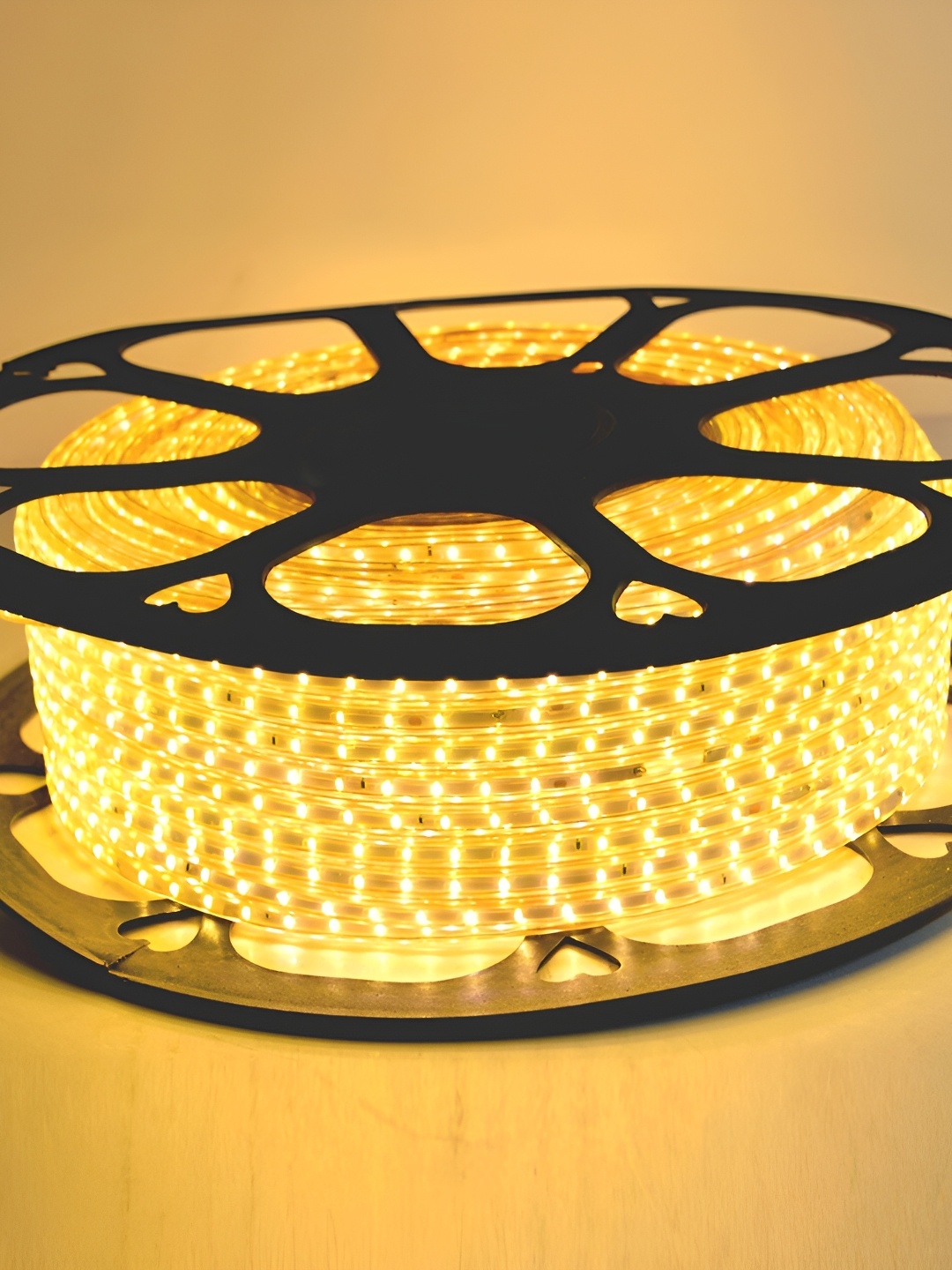 

SPARK WORLD Yellow 600 Neon Rope LED String Lights