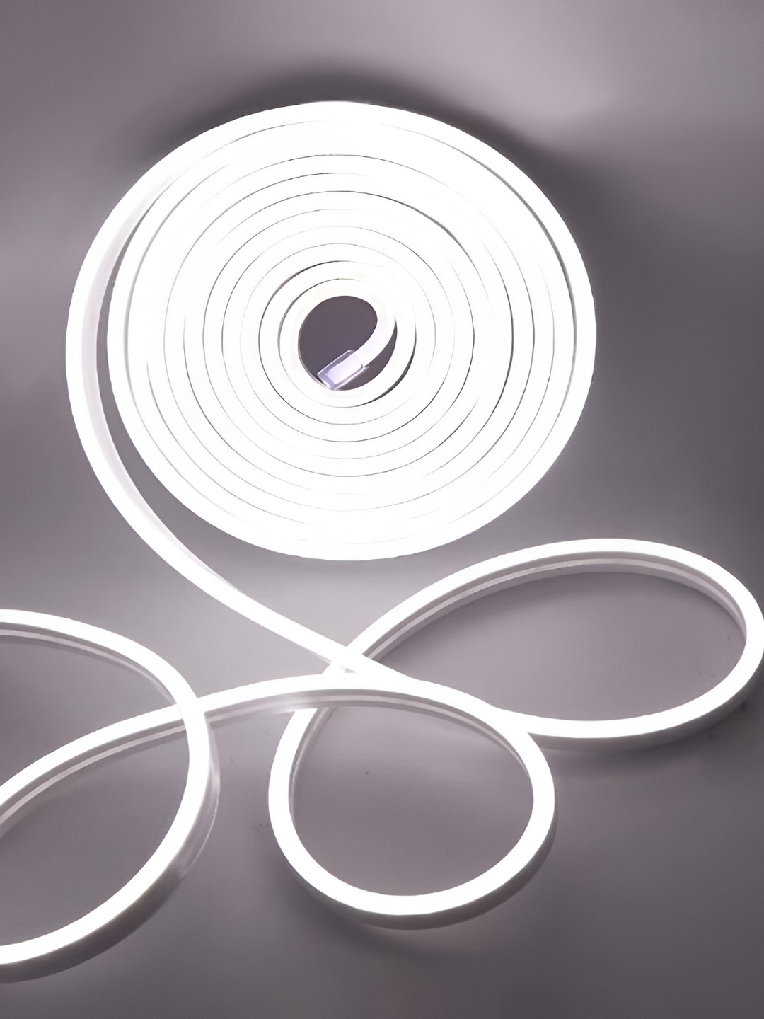

SPARK WORLD White Rice Shape Rope String Lights
