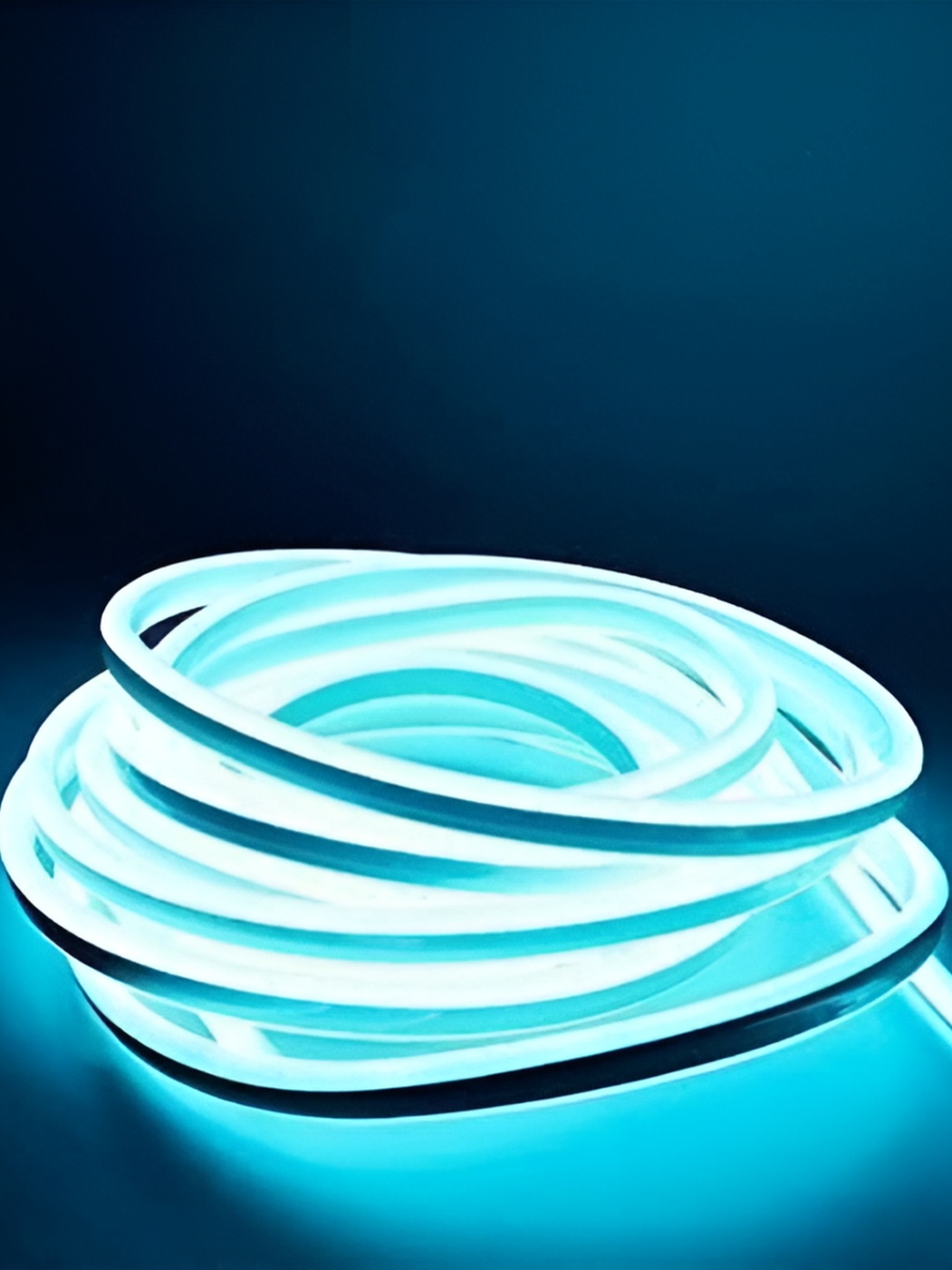 

SPARK WORLD Blue Rice Shape String Lights