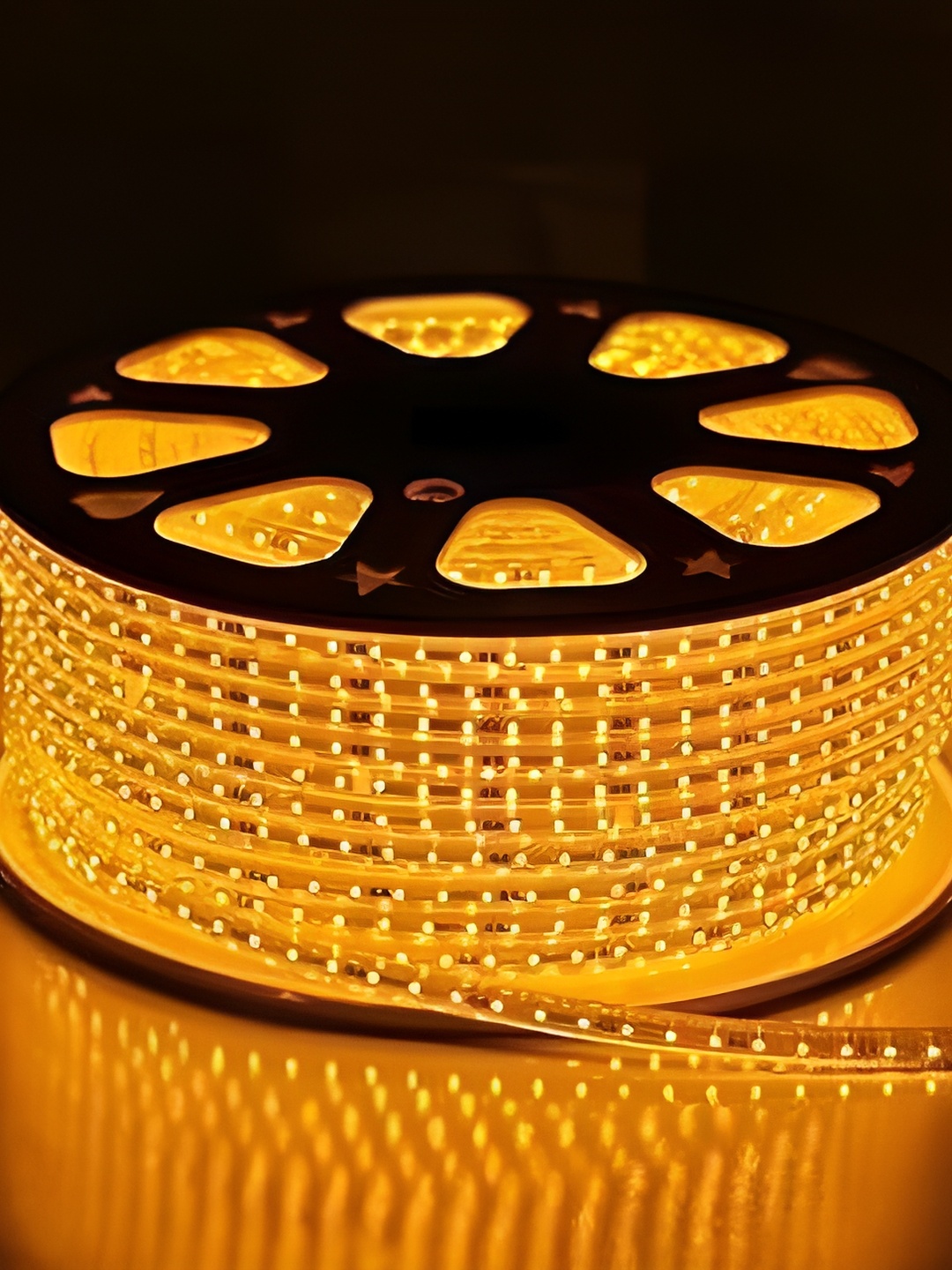 

SPARK WORLD Yellow Rice Shaped Rope String Lights