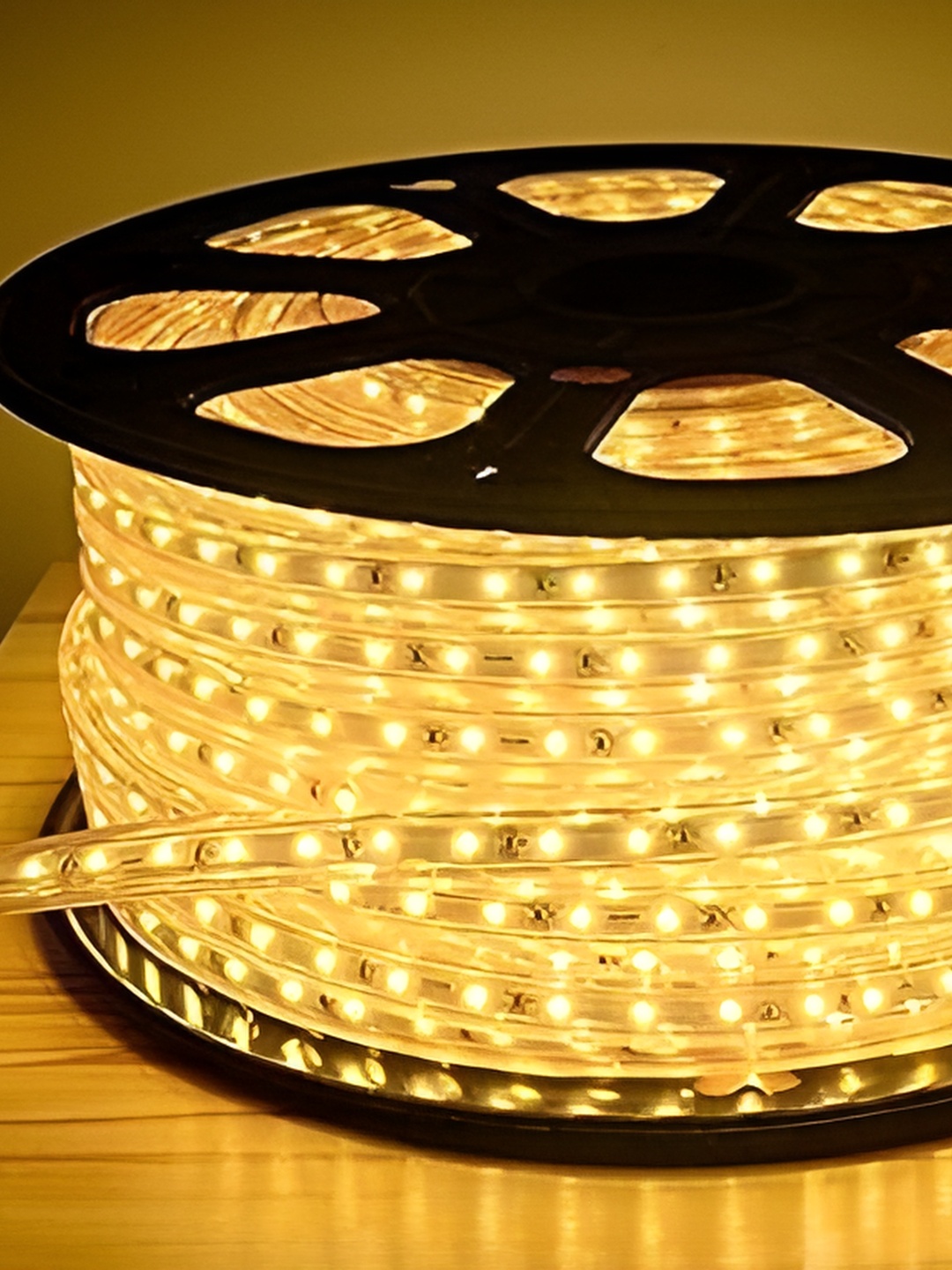 

SPARK WORLD Yellow Rice-Shaped String Lights