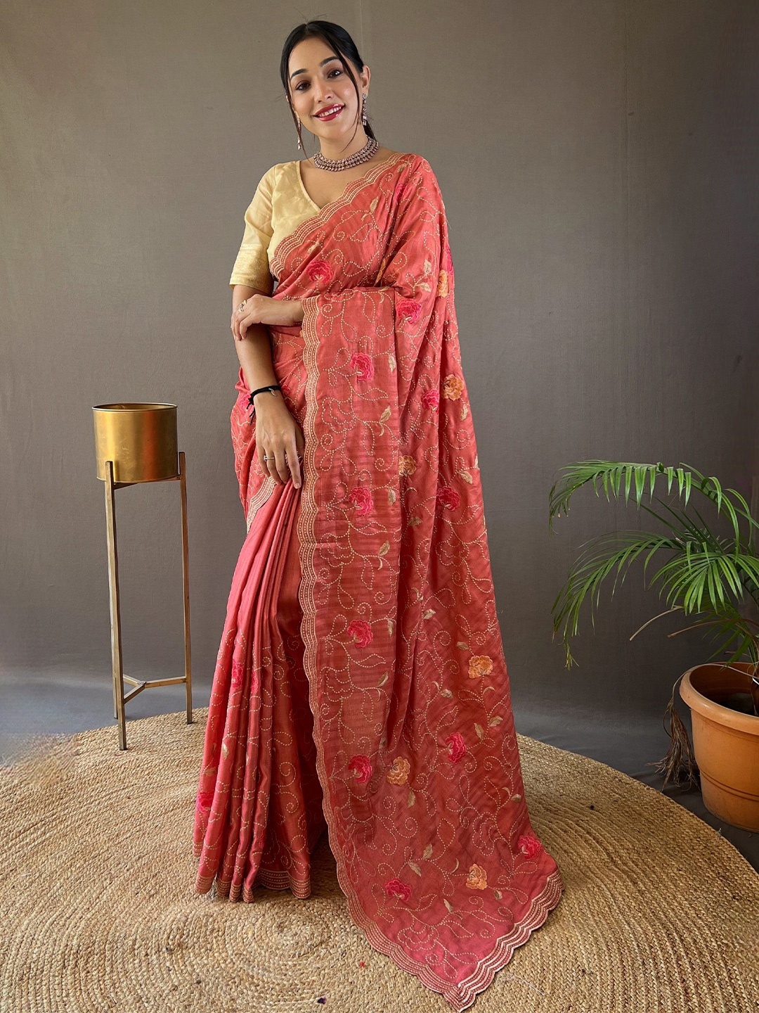 

Chandbaali Floral Embroidered Saree, Pink