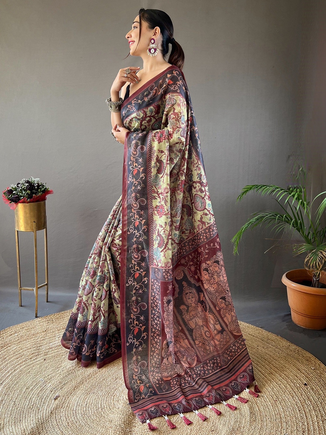 

Chandbaali Kalamkari Tussar Saree, Green