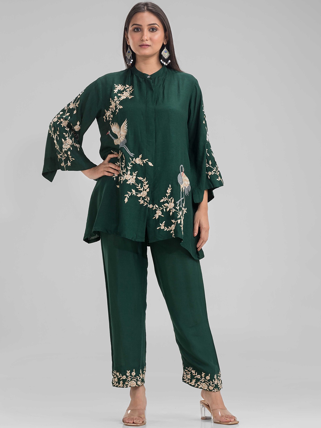 

SACRED SUTA Embroidered Band Collar Top With Trouser, Green