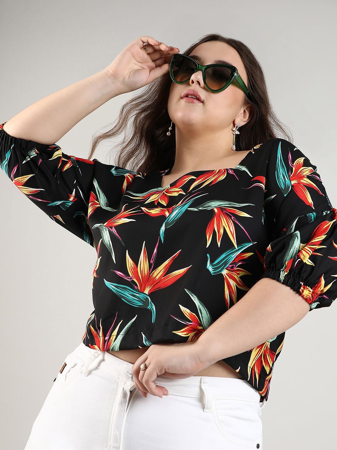 

Instafab Plus Floral Print Cotton Styled Back Crop Top, Black