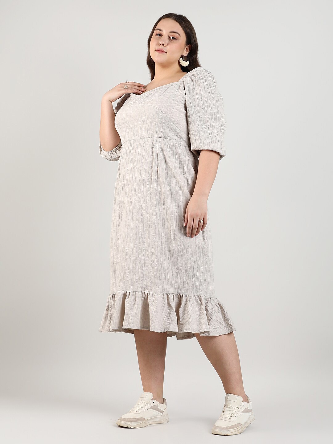 

Instafab Plus Women Square Neck Fit & Flare Dress, Grey