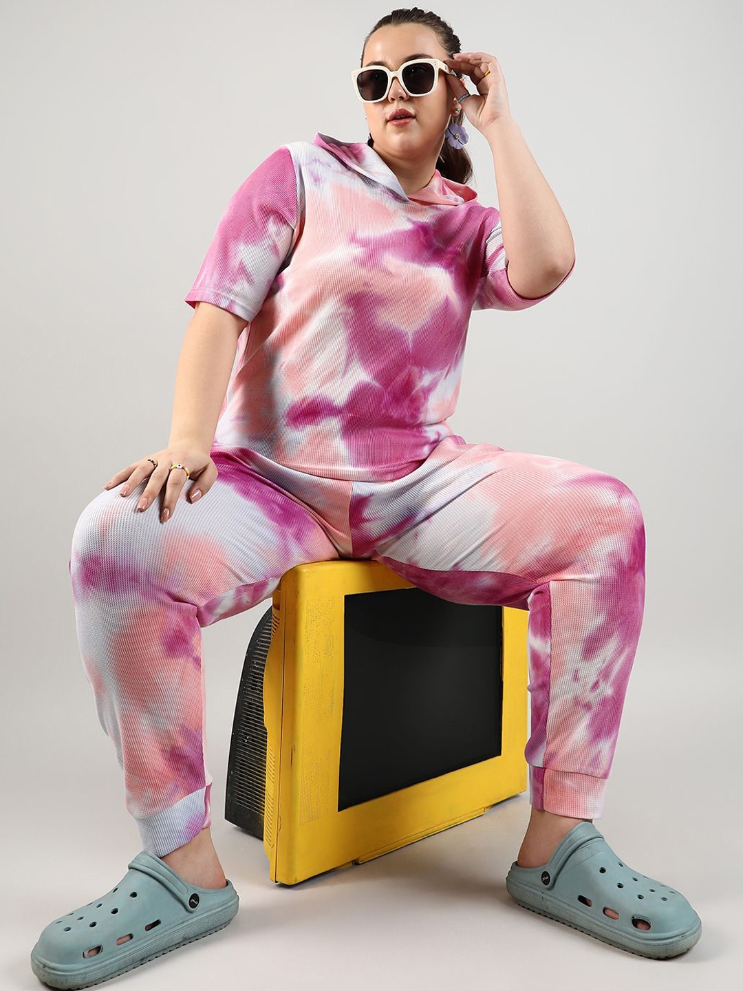 

Instafab Plus Tie-Dye Hooded Neck T-Shirt With Joggers, Pink