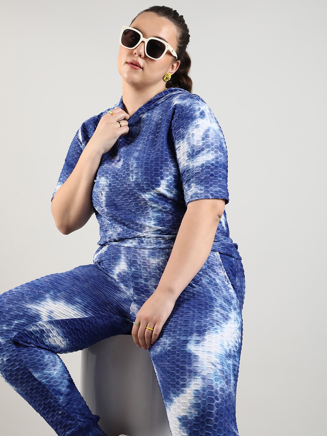 

Instafab Honeycomb Co-Ords set, Blue