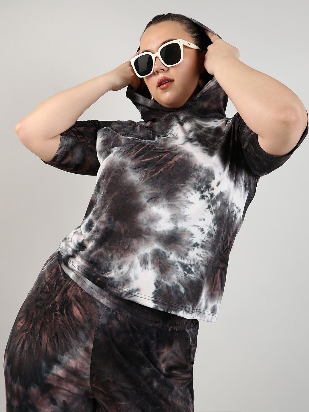 

Instafab Plus Size Dyed Short Sleeve T-Shirt & Trouser Co-Ords, Grey