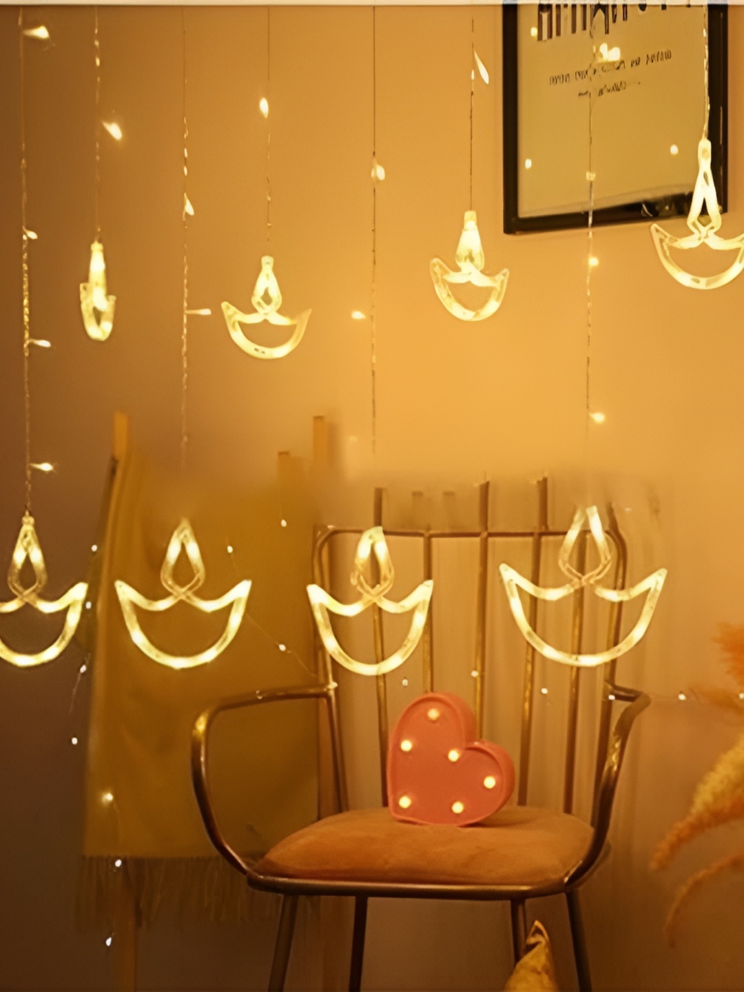 

SPARK WORLD Yellow Rice Shape String Lights