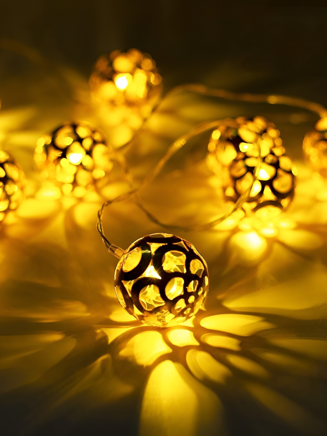

SPARK WORLD Gold Toned Spherical String Lights