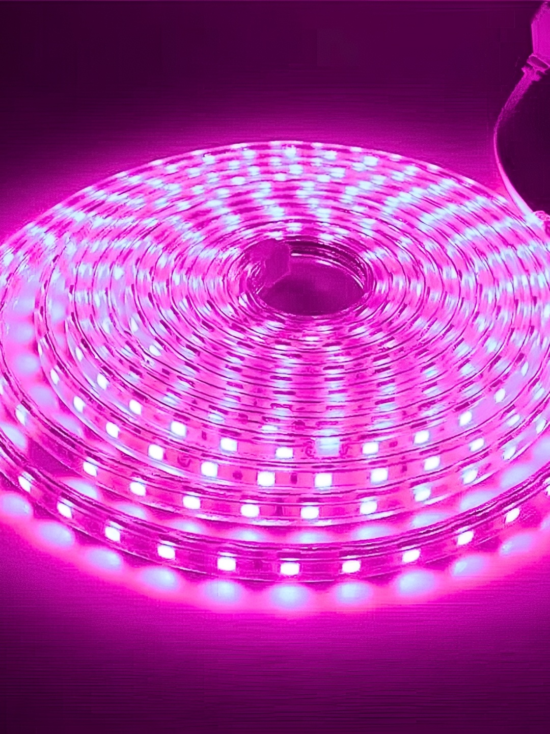 

SPARK WORLD Pink Rice Shape LED Bulb String Lights