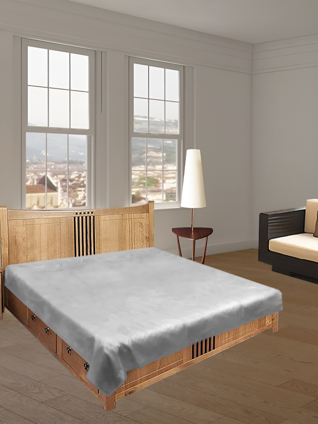 

Aura White Polyester Textured Water Resistant Mattress Protector, Silver
