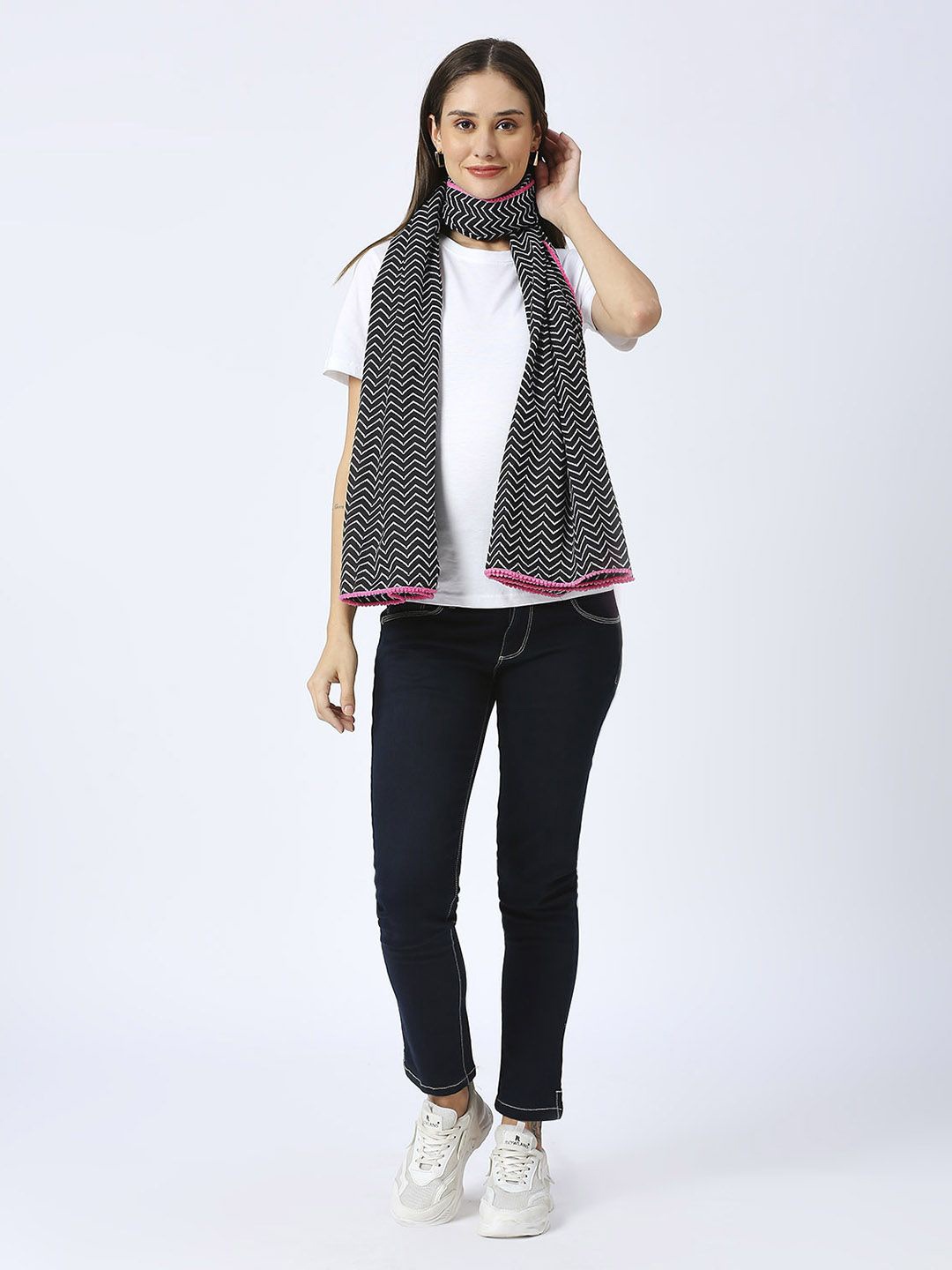 

Mom For Sure by Ketki Dalal Women Cotton Striped Maternity Shrug, Black