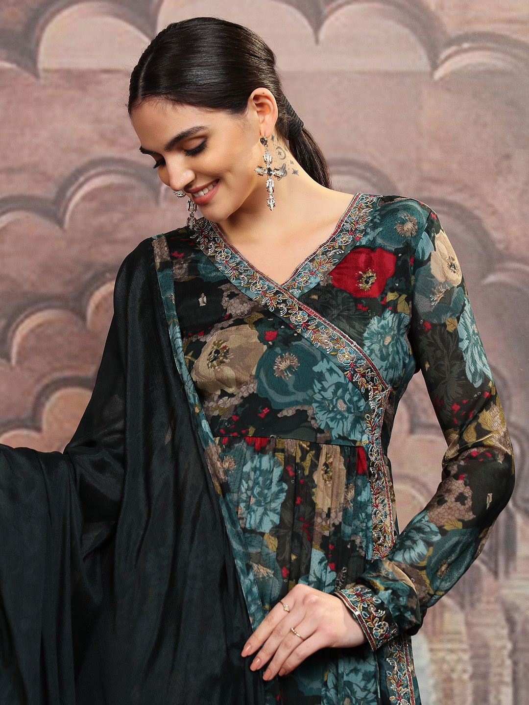 

Vishudh Floral Printed Angrakha Kurta with Trouser & Dupatta, Black