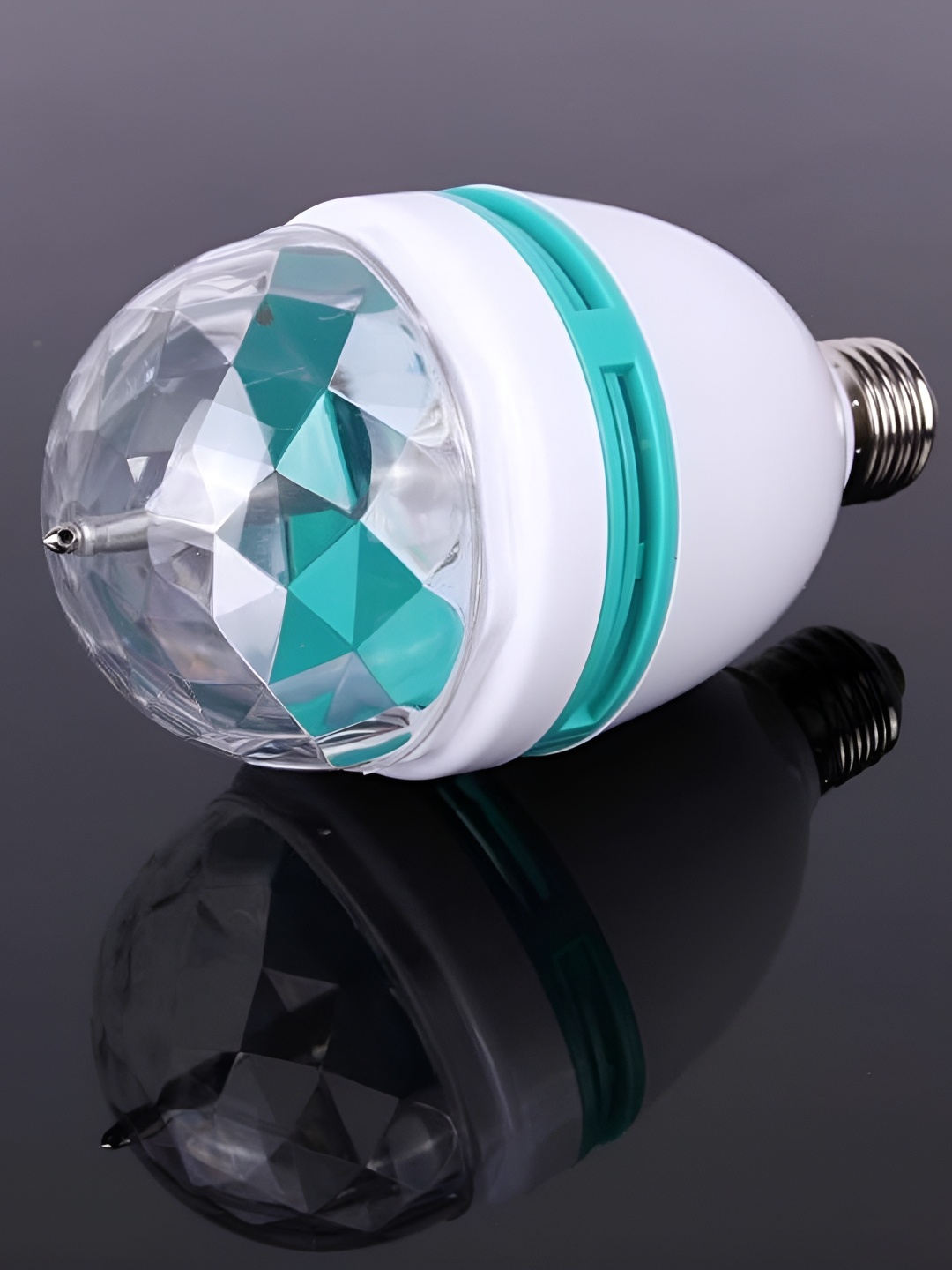 

SPARK WORLD White & Green Textured Semi-sphere Contemporary Disco Ball Bulb