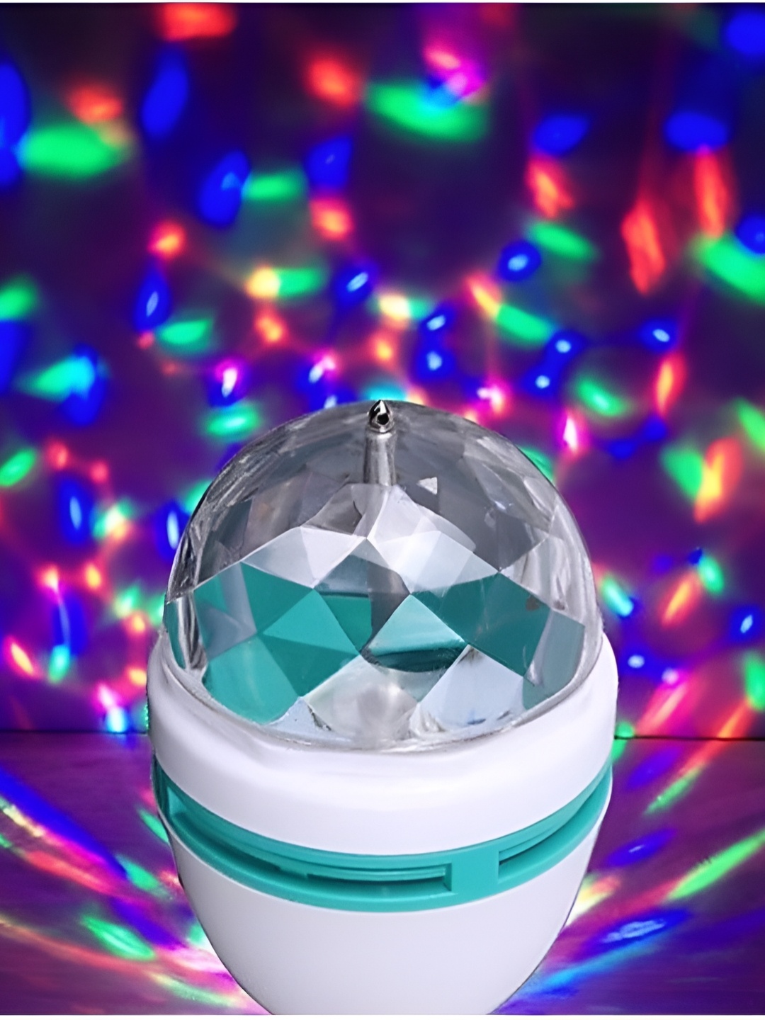 

SPARK WORLD White & Green Textured Semi-sphere Disco Ball Bulb