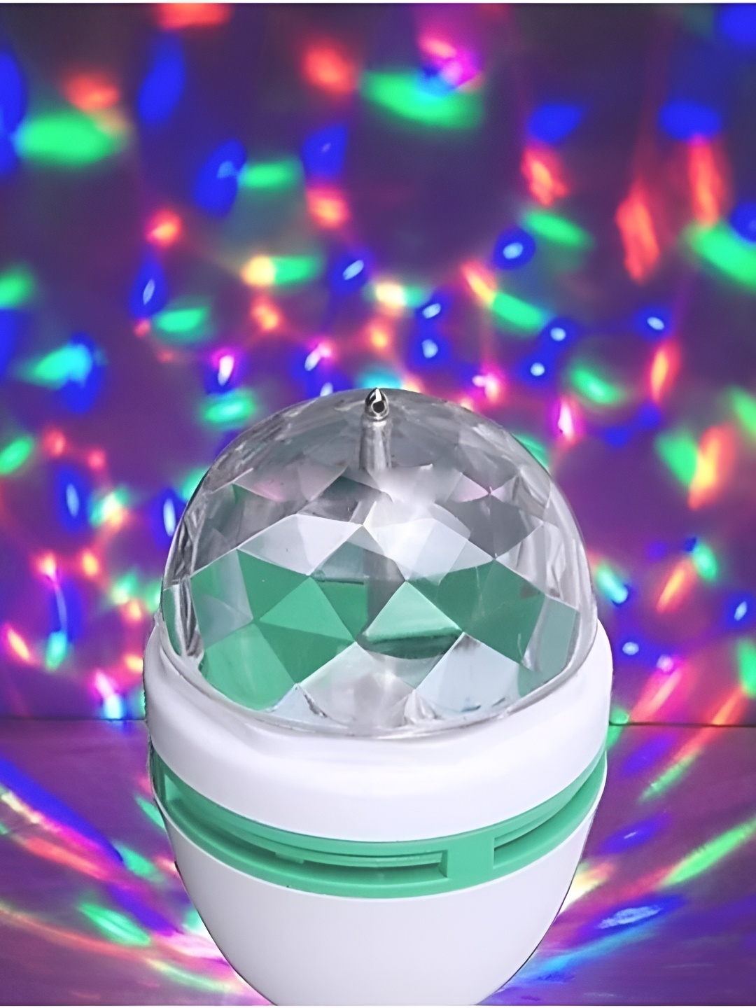 

SPARK WORLD White Disco Ball String Lights