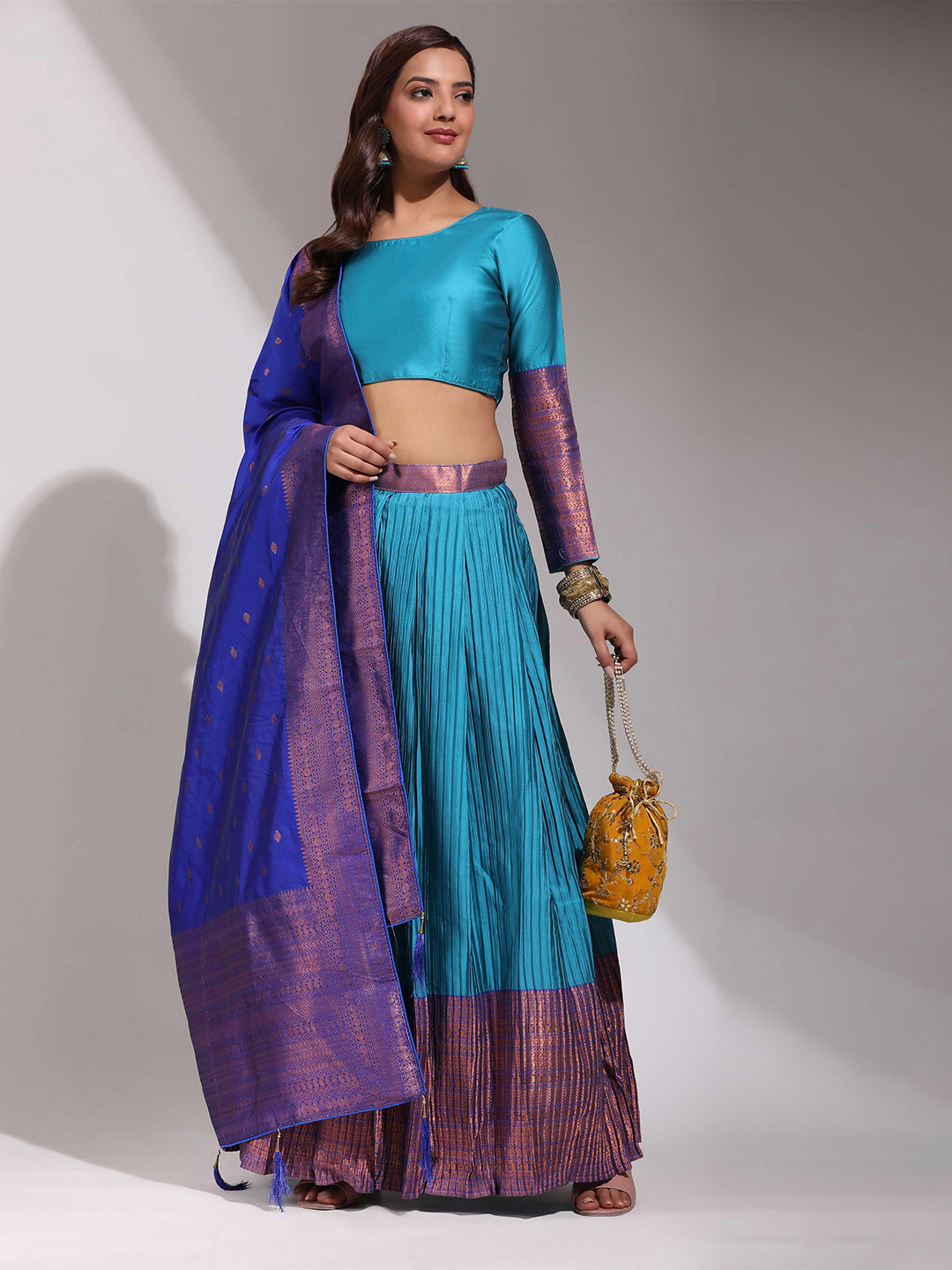 

Fabcartz Women Woven Design Semi-Stitched Lehenga & Unstitched Blouse With Dupatta, Turquoise blue