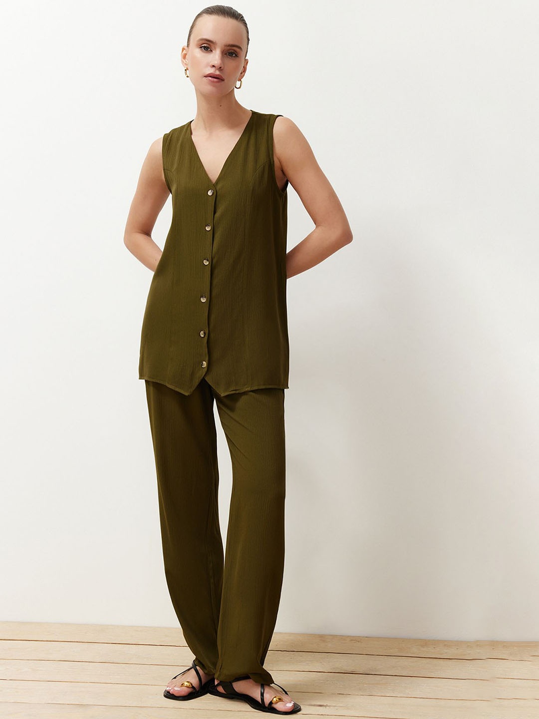 

Trendyol Pure Cotton Shirt With Trousers Co-Ords, Green