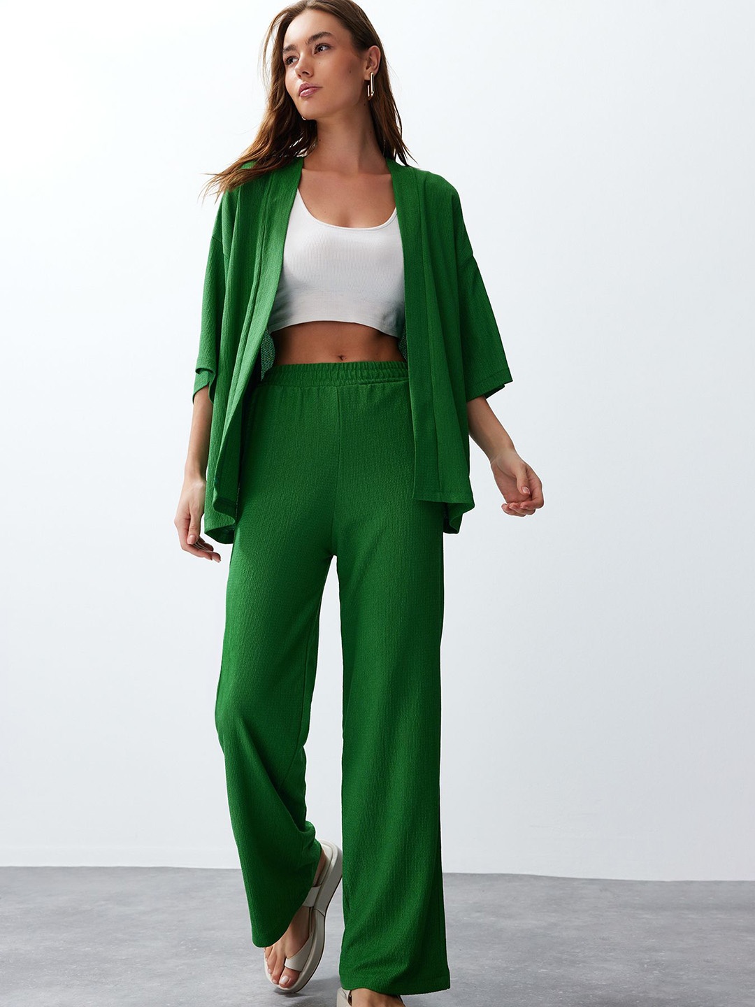 

Trendyol Open Front Shrug With Trousers, Green