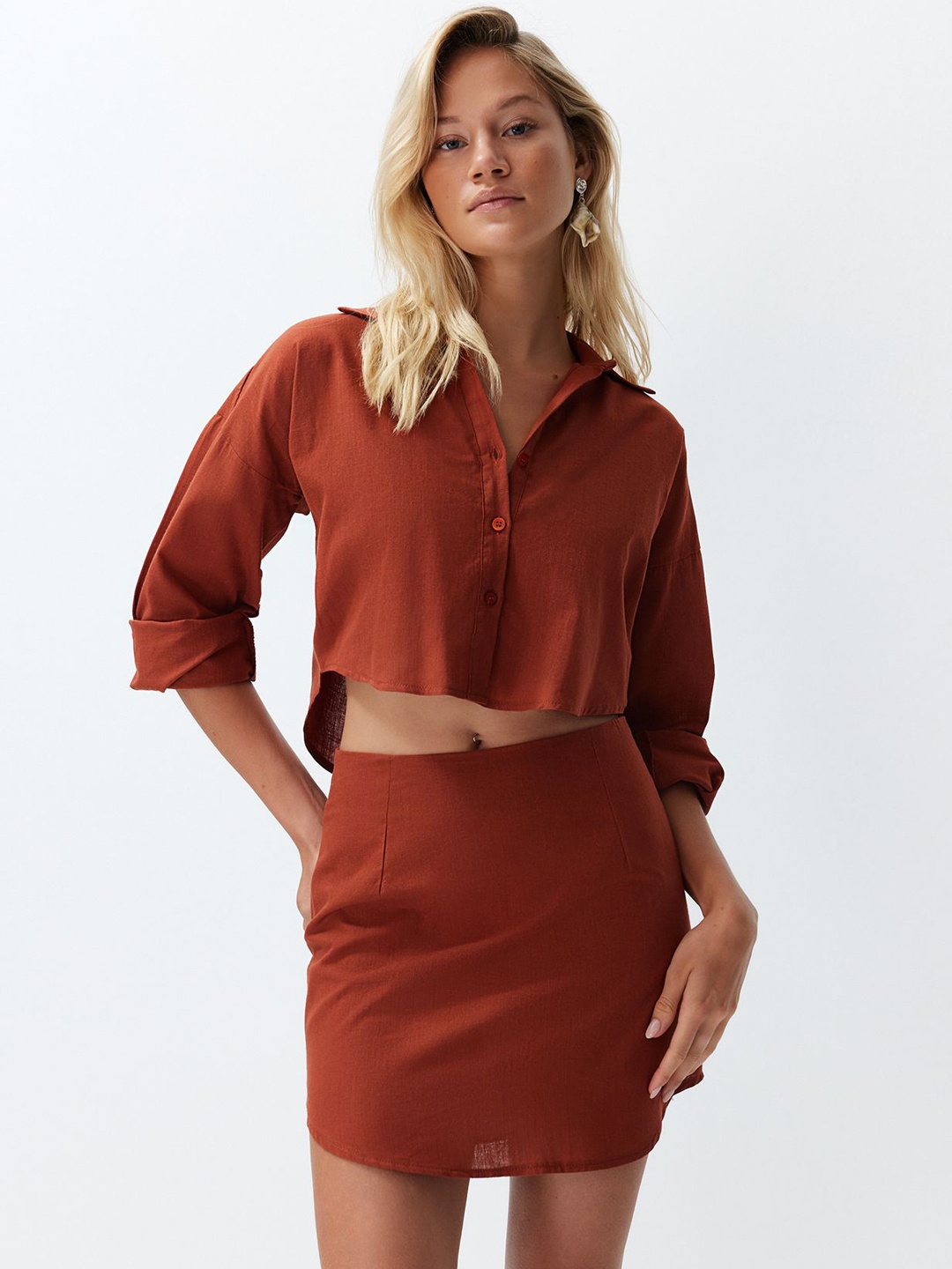 

Trendyol Cuffed Sleeves Pure Cotton Crop Shirt & Skirt, Brown