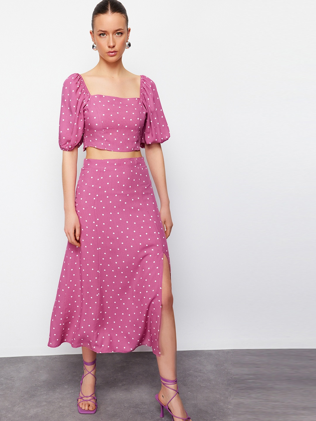 

Trendyol Printed Puffed Sleeves Square Neck Smocked Top With Skirt, Pink