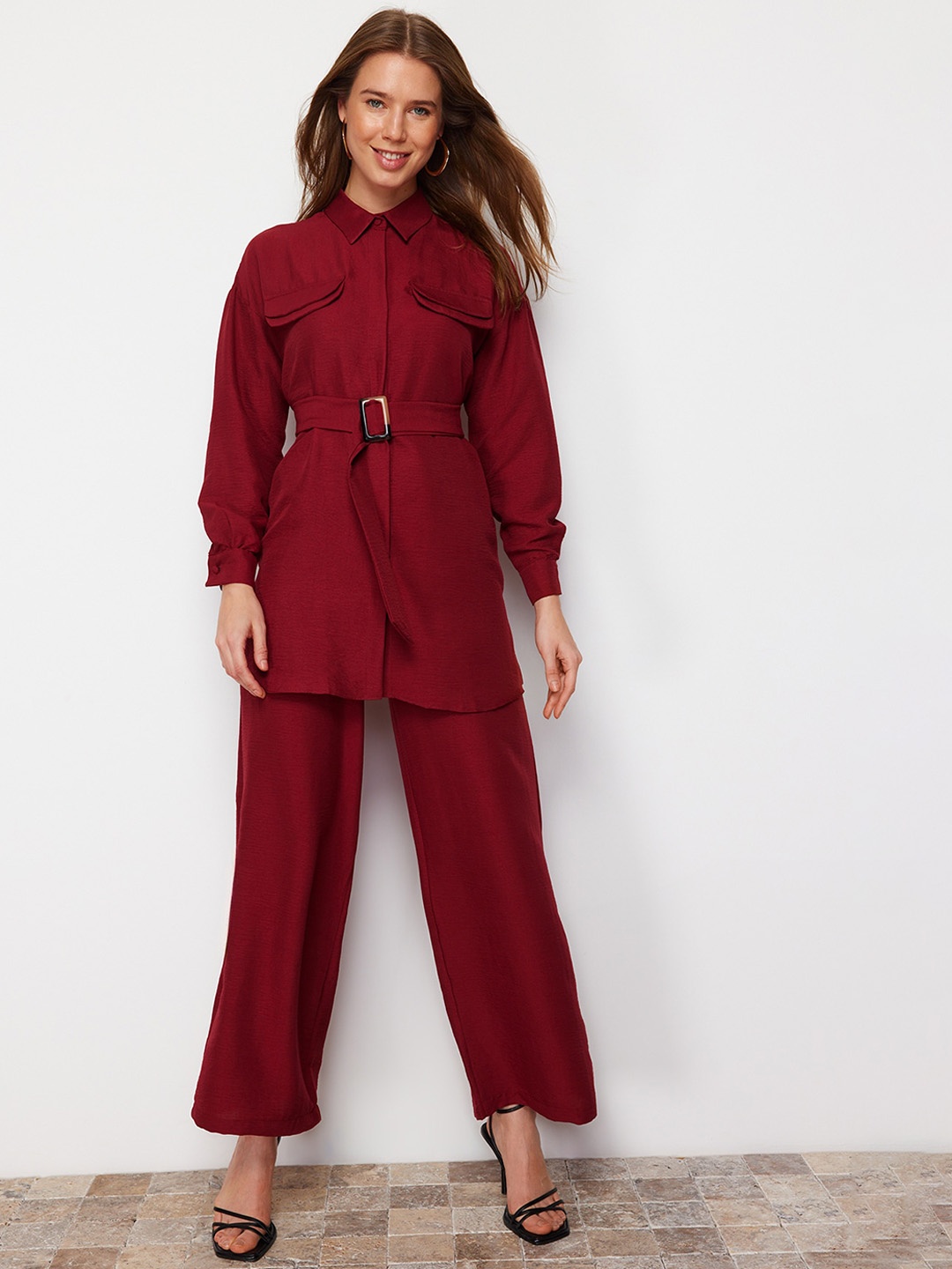 

Trendyol Belted Shirt & Trousers, Red