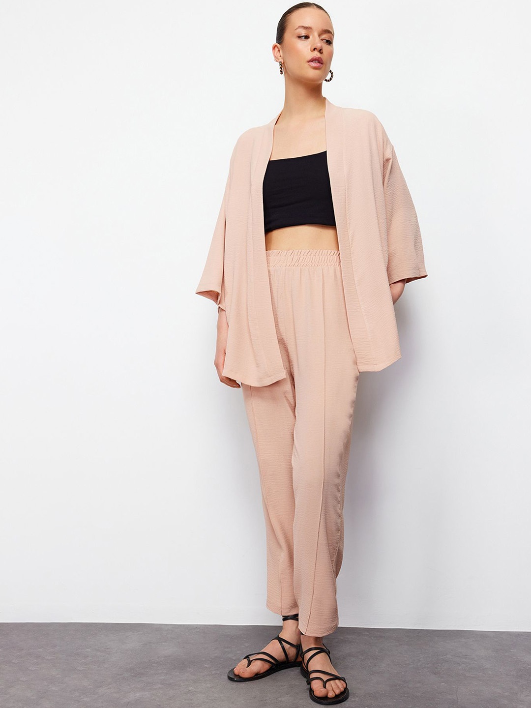 

Trendyol Shawl With Top & Trouser, Peach