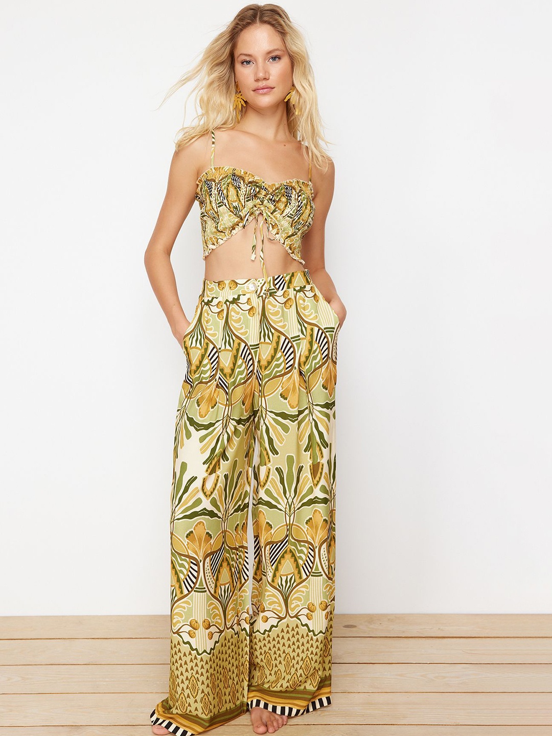 

Trendyol Printed Shoulder Straps Top With Trouser, Mustard