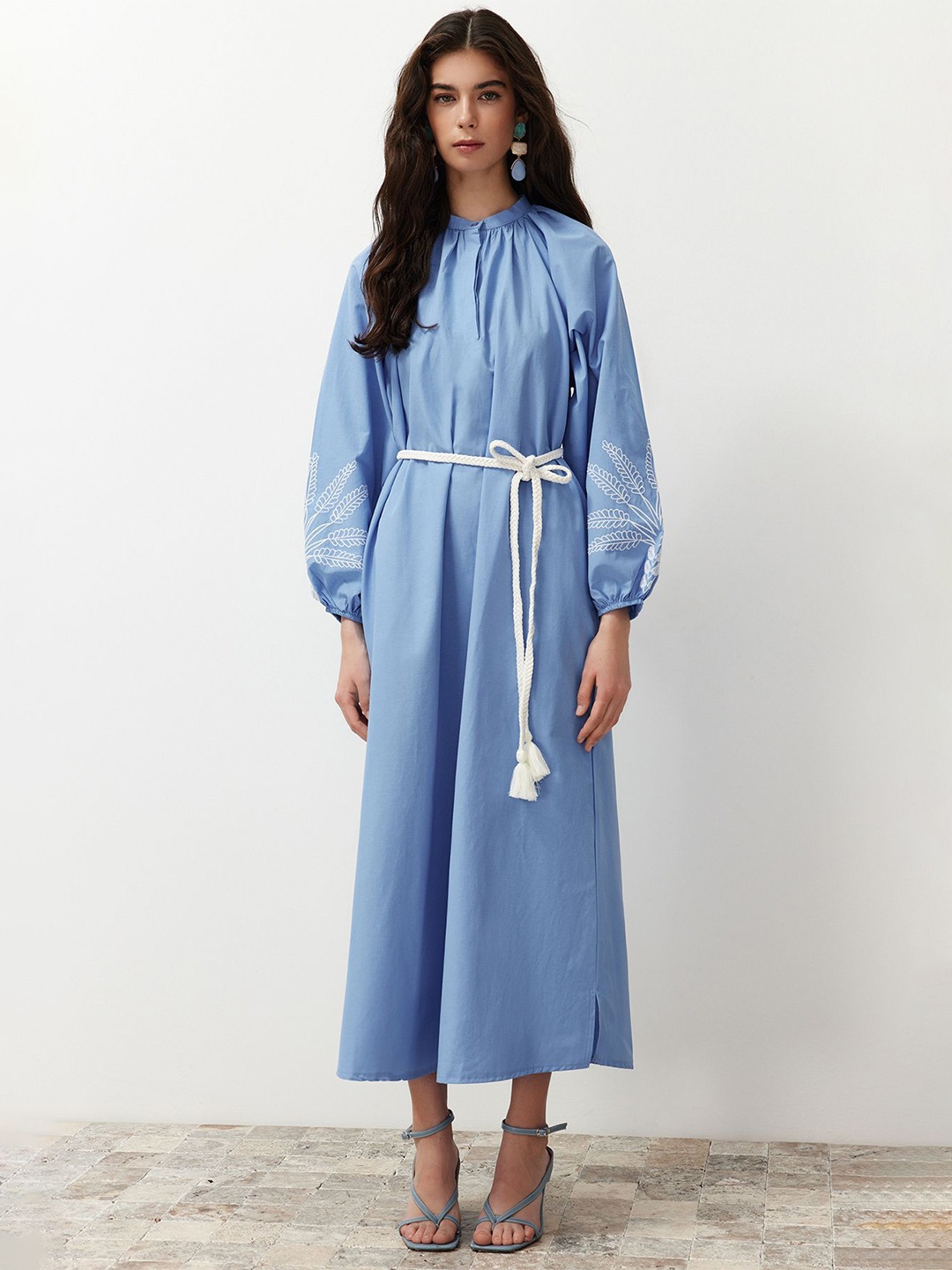 

Trendyol Women Puff Sleeve A-Line Midi Dress, Blue