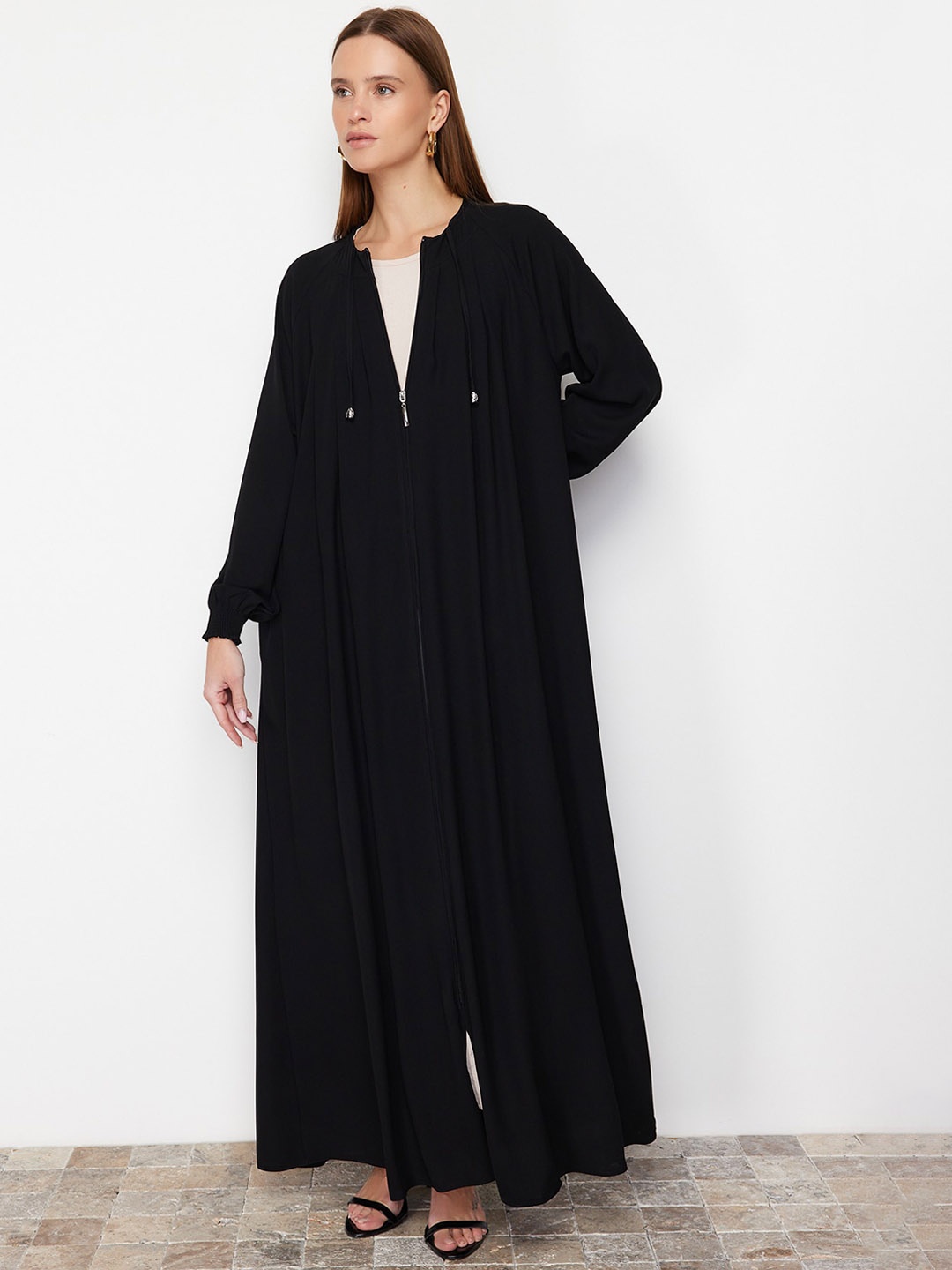 

Trendyol Women Longline Collarless Open Front Jacket, Black