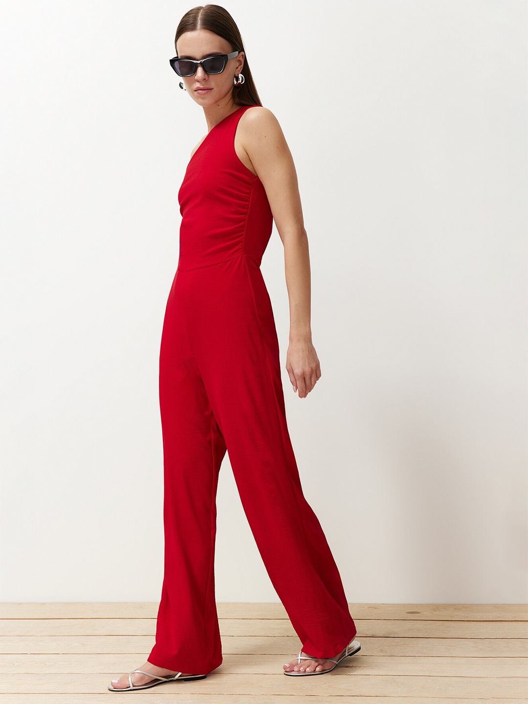 

Trendyol Off-Shoulder Basic Jumpsuit With Lace Inserts, Red