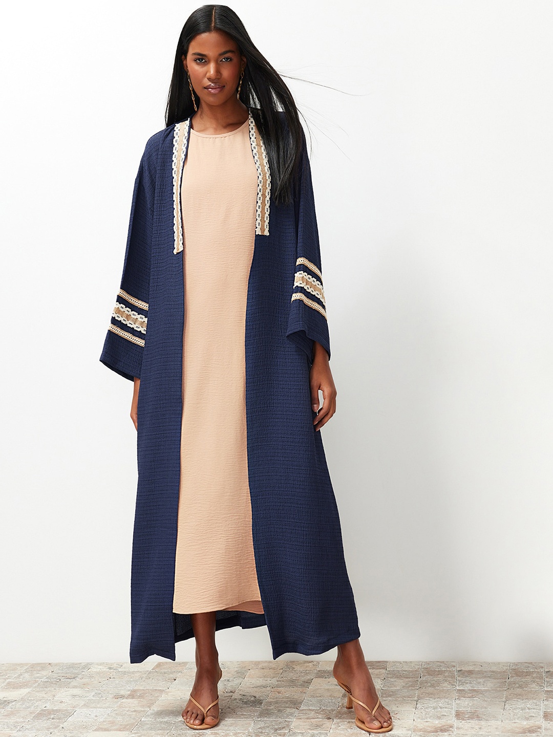

Trendyol Women Night suit, Na