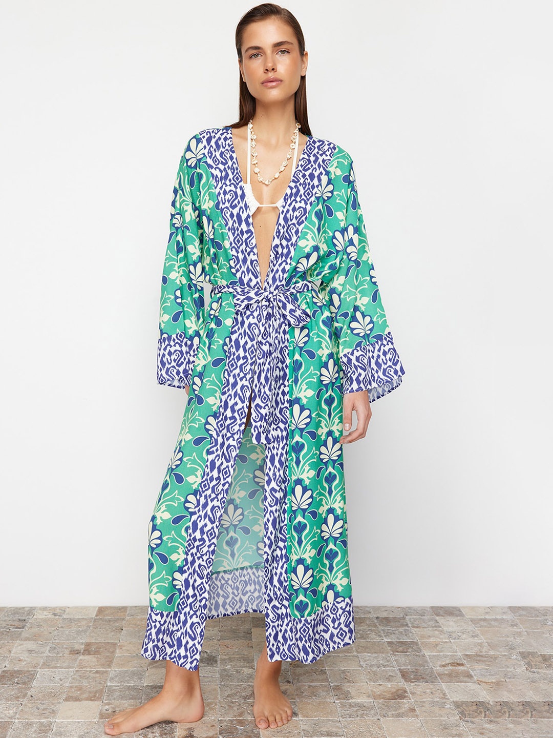 

Trendyol Floral Printed Swimwear Cover up Top, Green