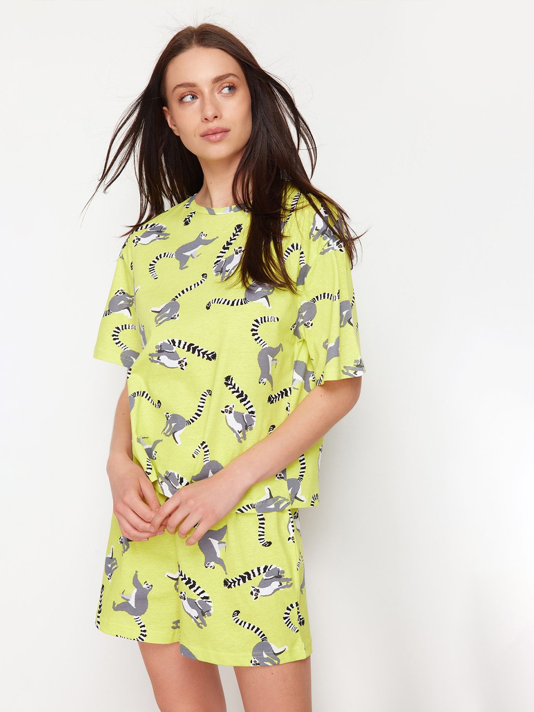 

Trendyol Graphic Printed Pure Cotton Night suit, Green