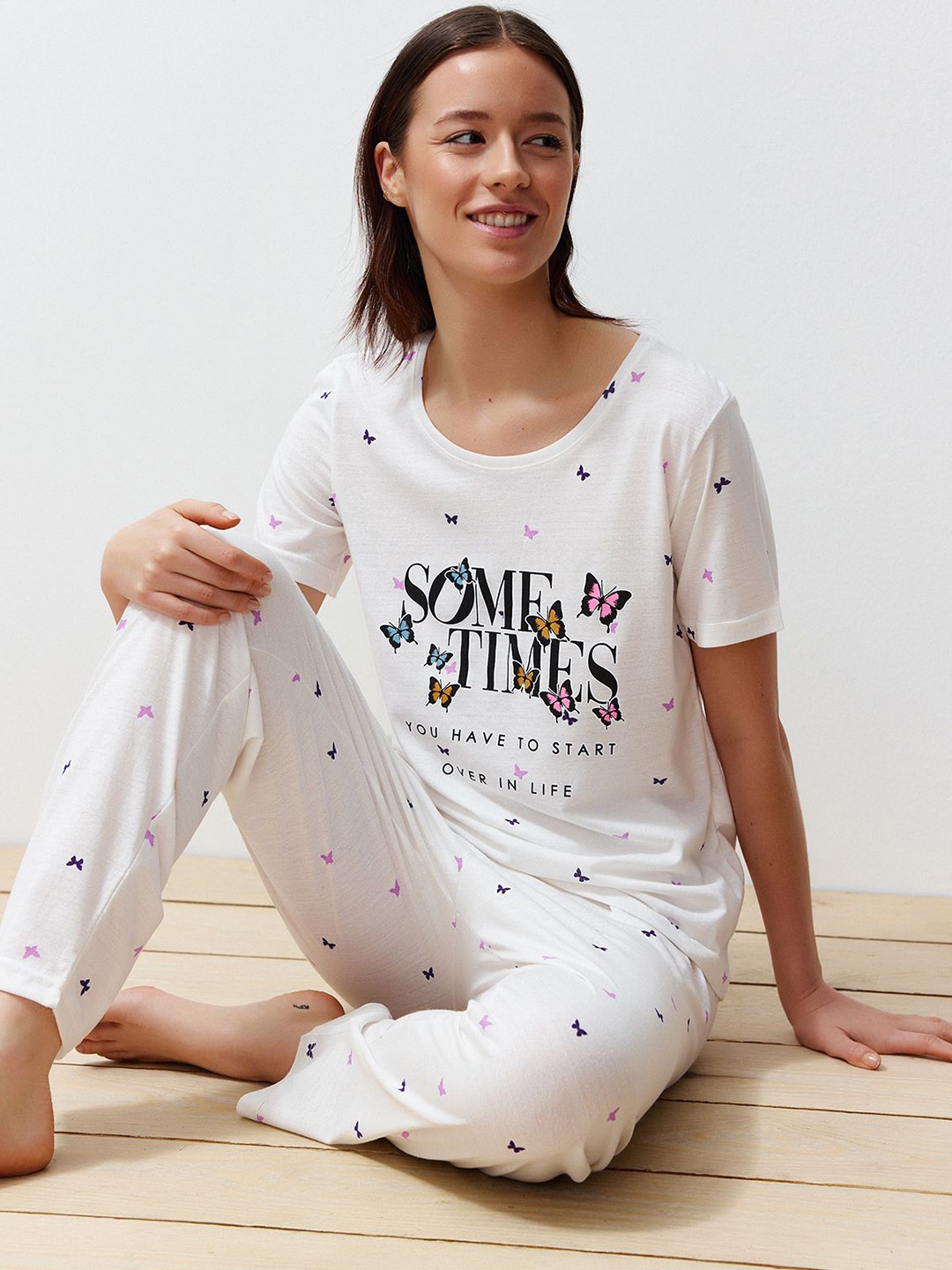 

Trendyol Typography Printed Pure Cotton T-shirt With Pyjamas, White