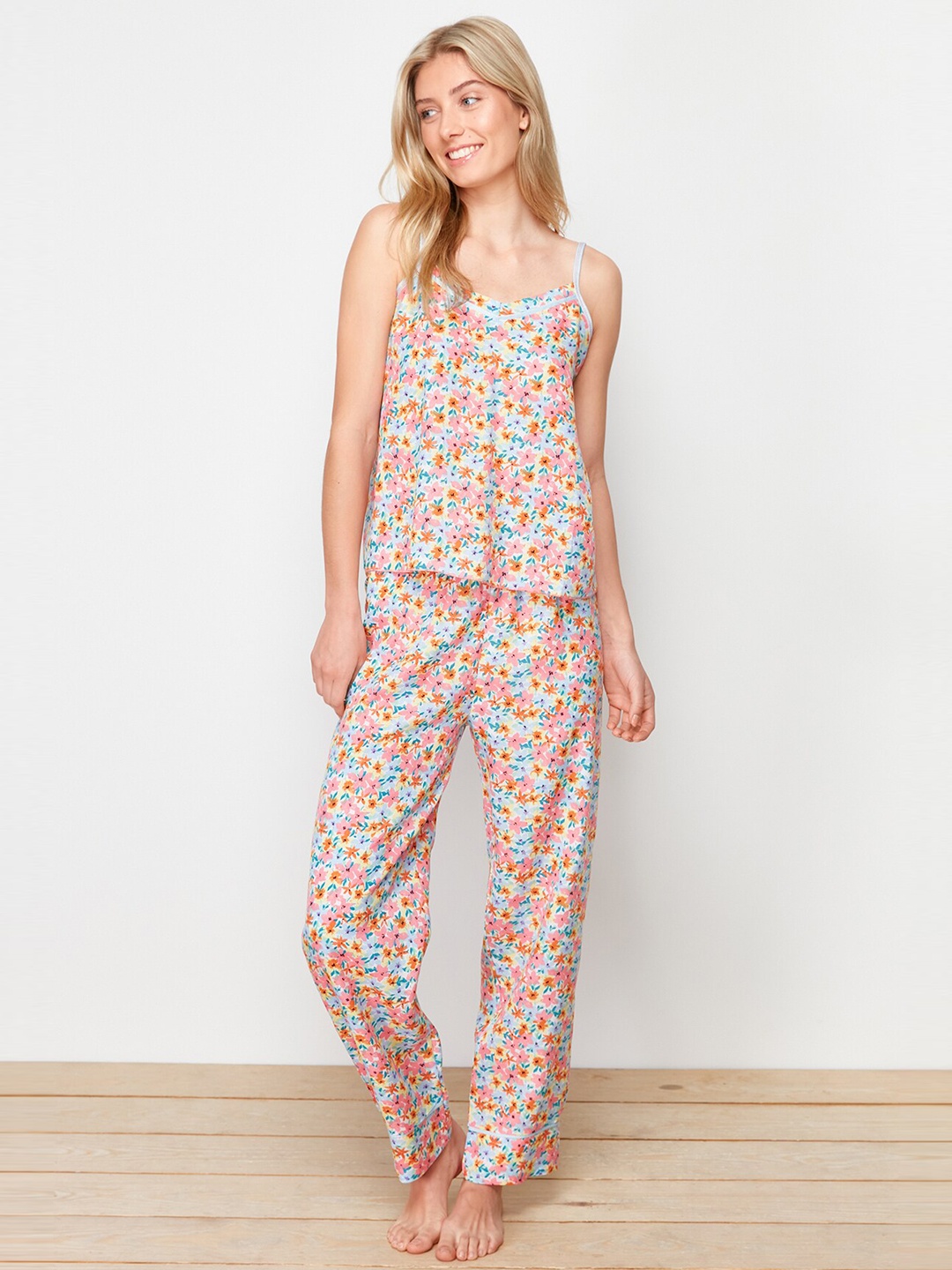 

Trendyol Floral Printed Sleeveless Nightsuit, Blue