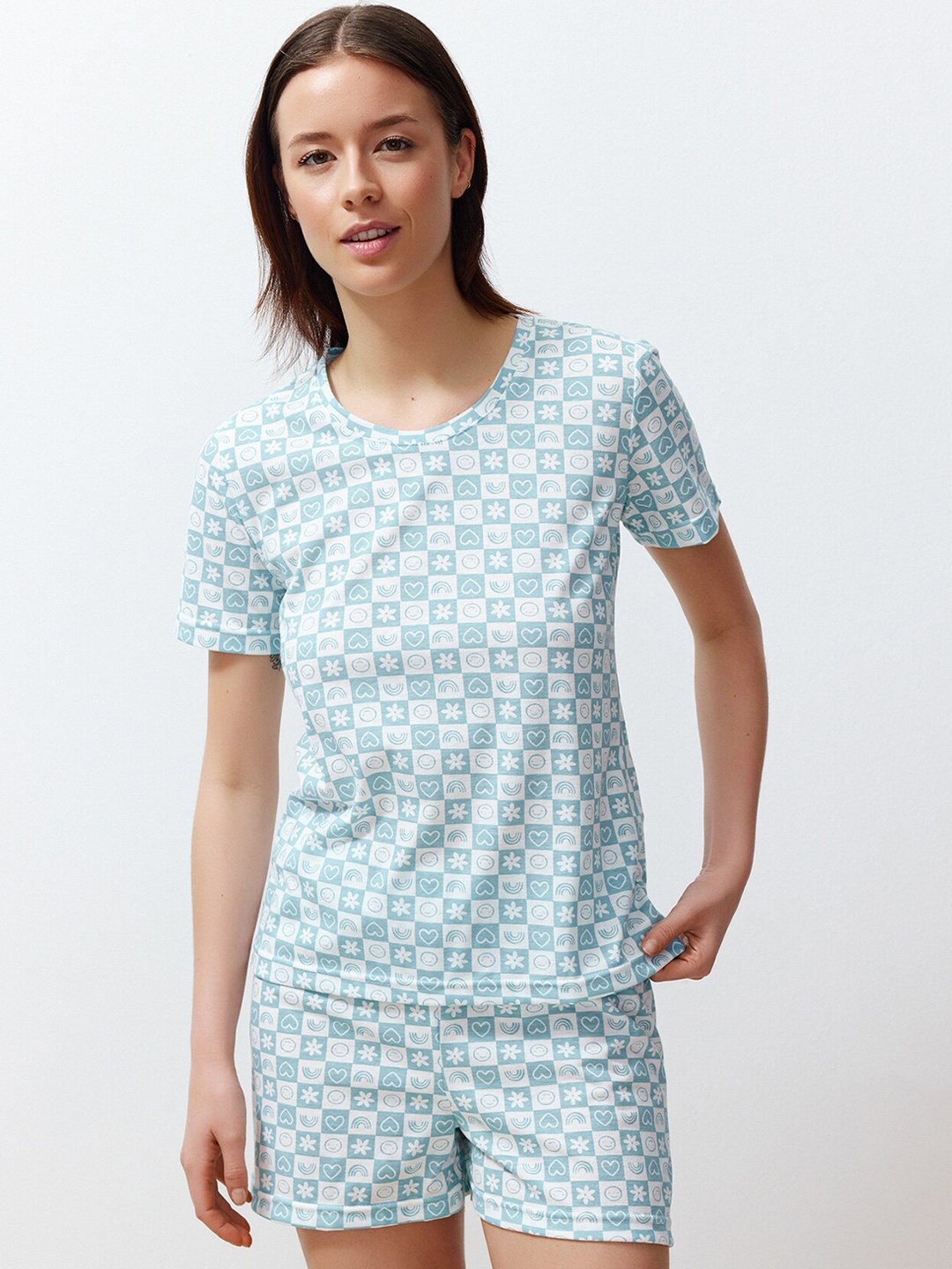 

Trendyol Floral Printed Night suit, Blue